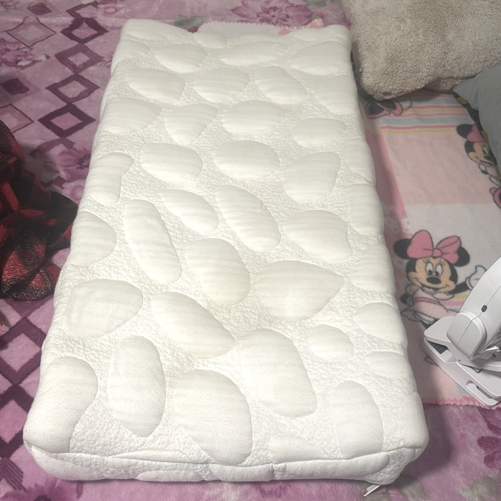 1pc White Pressure Bubble Baby Diaper Changing Table Pad Cover Mattress Sheet